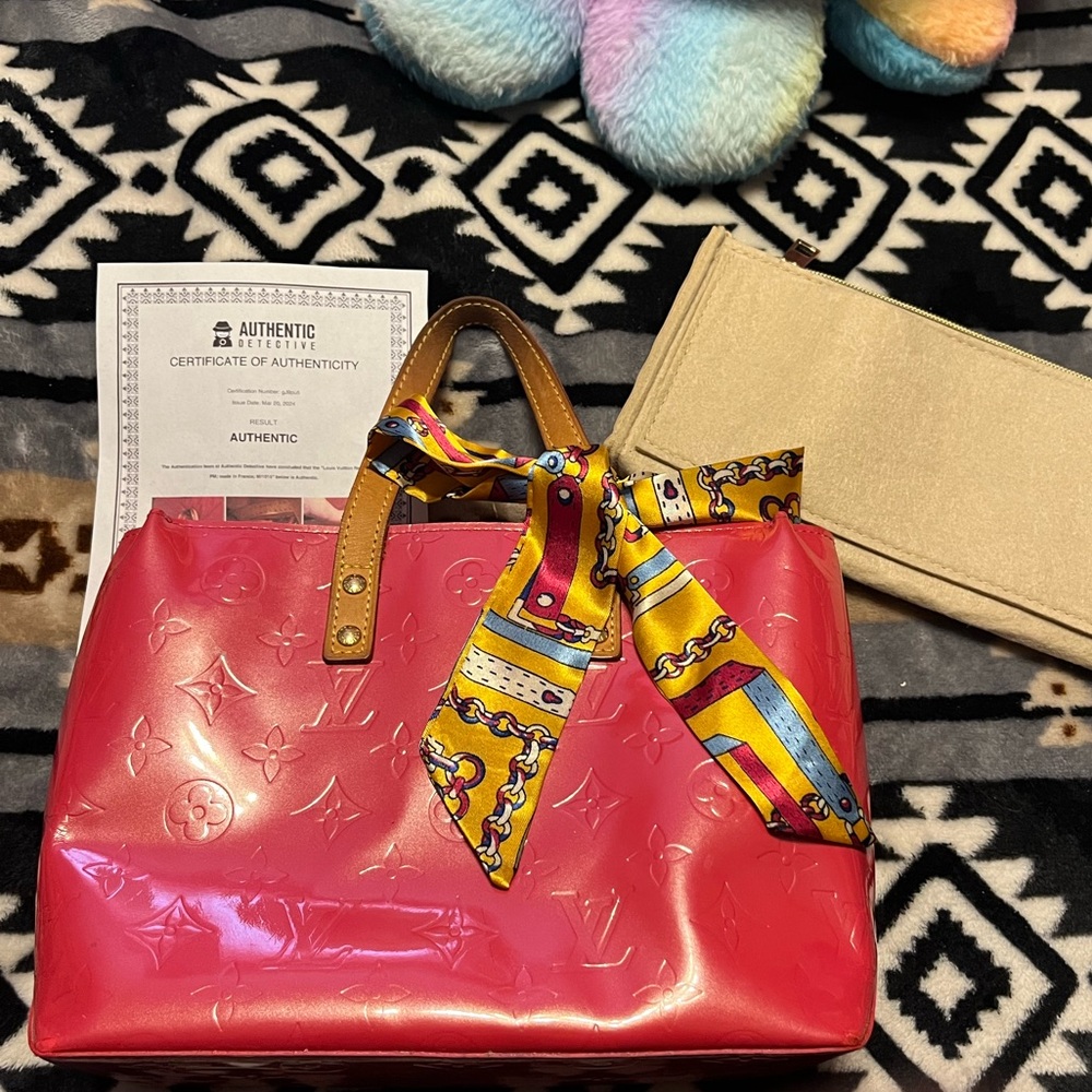 Louis Vuitton EUC COA* Monogram Vernis Reade PM raspberry